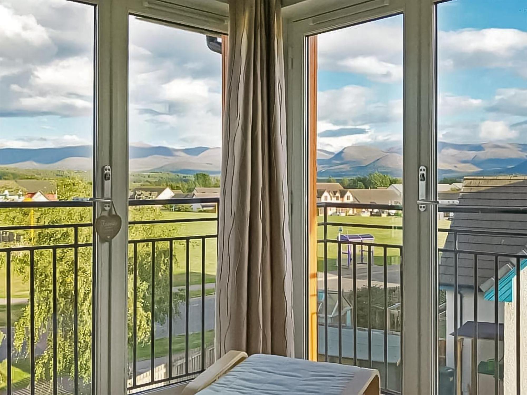 The View At No10 Villa Aviemore Esterno foto